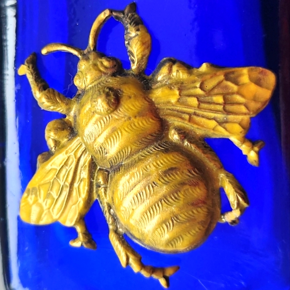 80s BEE Pin JAN MICHAELS SF Insect Bug Scarab Beetle Golden Brass Brooch 2" EVC - Picture 3 of 16